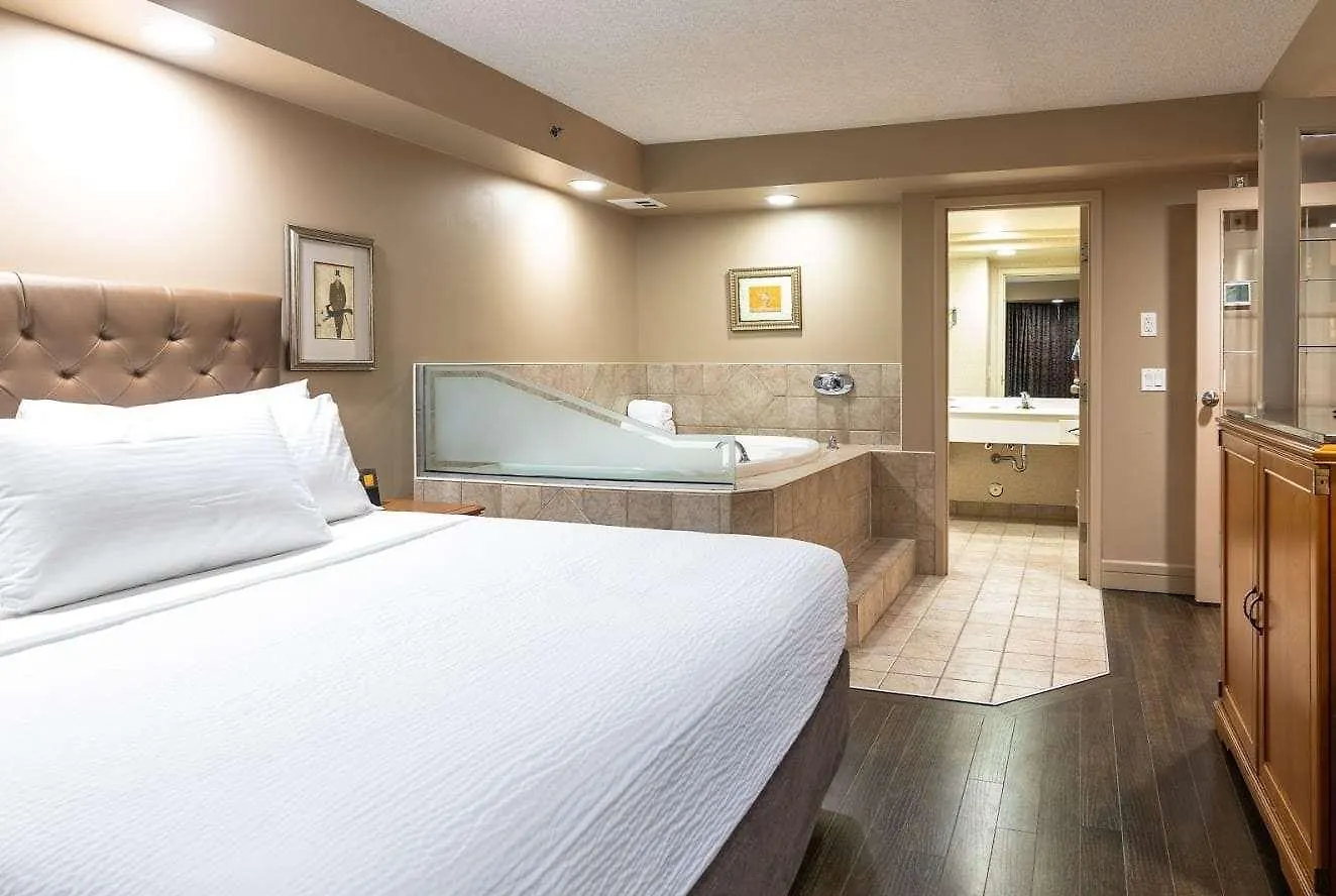 Royal Hotel West Edmonton, Trademark Collection By Wyndham